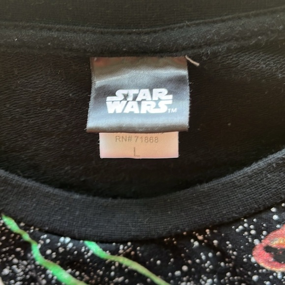 Star Wars Womens Cropped Sweatshirt Black Millenium Falcon Grommets. Size large - Picture 4 of 6